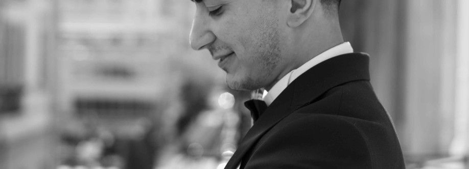 Şahvələd Mönsümov Cover Image