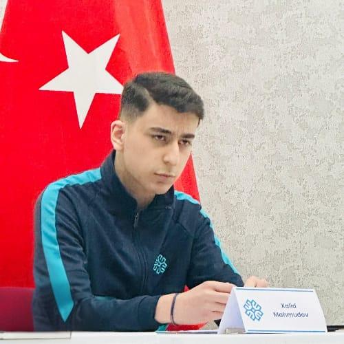 14 yaşlı azərbaycanlı gənc yeni sosial şəbəkə yaratdı  - REAX istifadəyə verildi